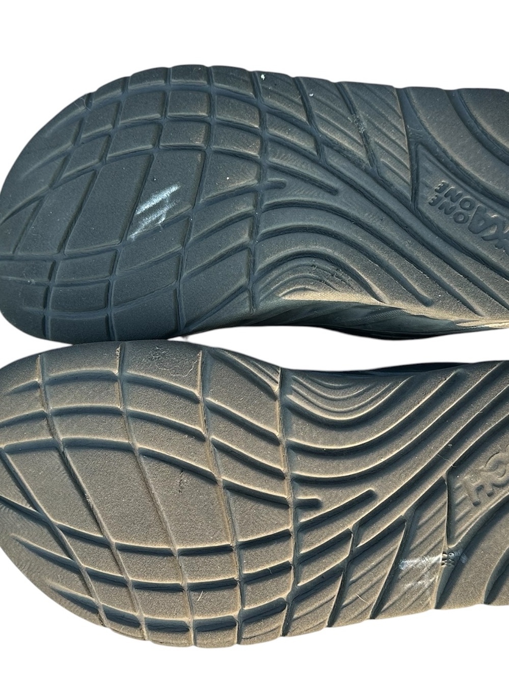 HOKA ORA Recovery Flip Black Comfort Sandals Women’s Size 9/Men’s 7 - Picture 4 of 6